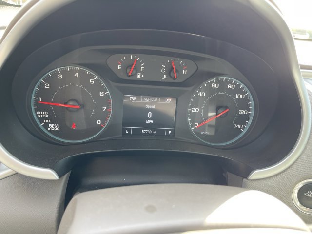 Used 2024 Chevrolet Malibu LT FWD image 2