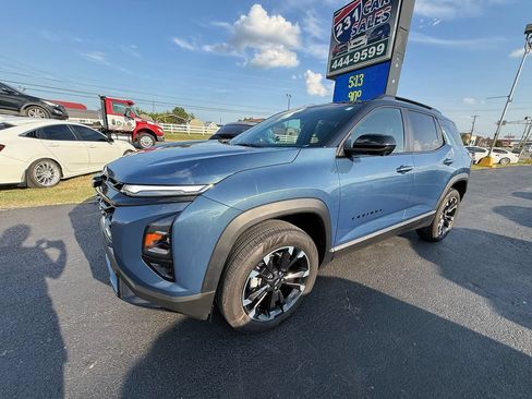 Used 2026 Chevrolet Equinox RS w/ Safety and Technology Package FWD image 8