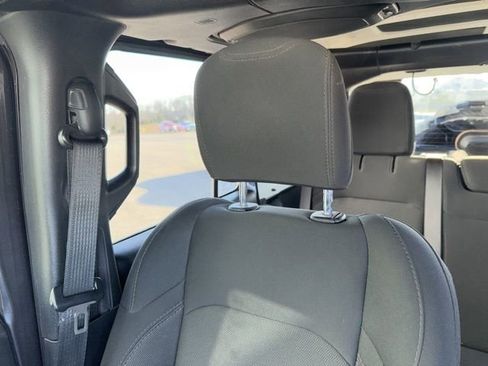 Used 2020 Jeep Wrangler Unlimited Sport S image 48