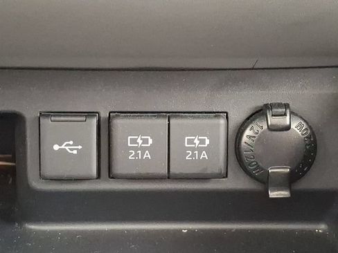 Used 2020 Toyota Highlander Limited AWD/4WD image 20