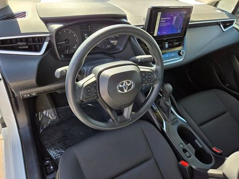 Certified 2025 Toyota Corolla LE image 10