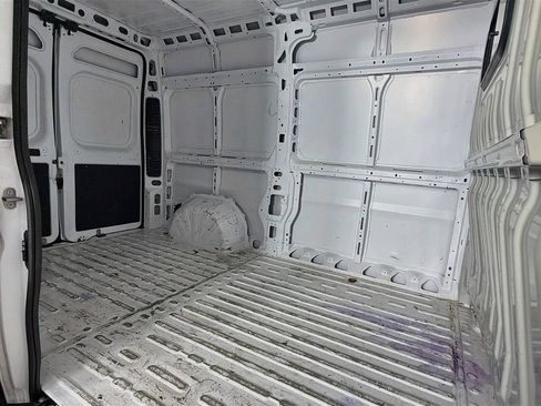 Used 2024 RAM ProMaster 2500 w/ Convenience Group FWD image 26