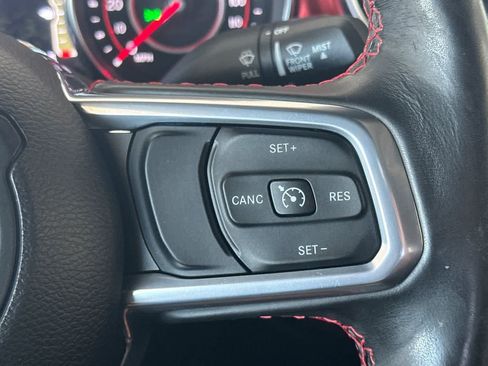 Used 2021 Jeep Gladiator Rubicon AWD/4WD image 27