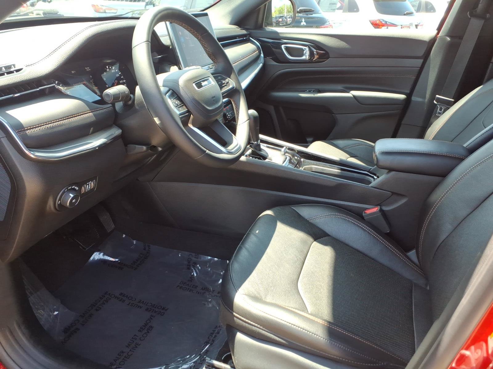 Used 2022 Jeep Compass Limited AWD/4WD image 11
