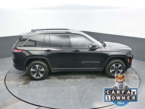 Used 2022 Jeep Grand Cherokee Limited 4xe w/ Luxury Tech Group II image 53