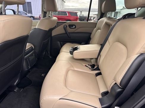 Used 2023 INFINITI QX80 Premium Select w/ Cargo Package image 20