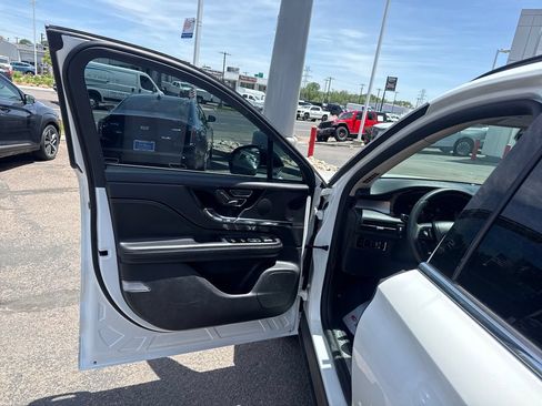 Certified 2025 Lincoln Corsair Grand Touring w/ Equipment Group 301A AWD/4WD image 12