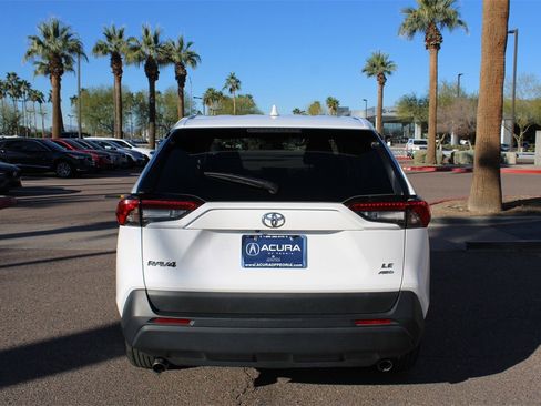 Used 2024 Toyota RAV4 LE image 4