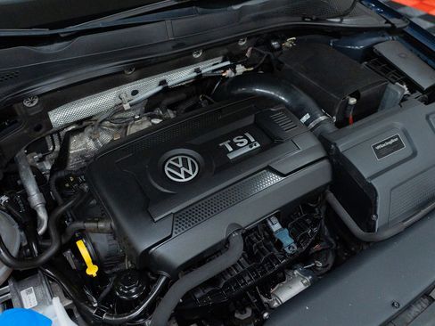Used 2015 Volkswagen Golf R 4-Door AWD/4WD image 53