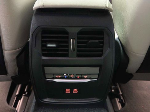 Certified 2023 BMW i4 eDrive40 w/ M Sport Package RWD image 10