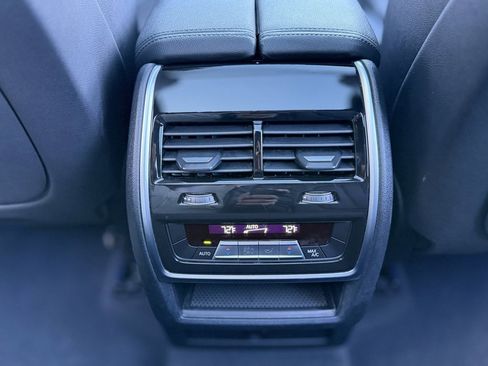 Used 2022 BMW X5 sDrive40i w/ Parking Assistance Package image 52