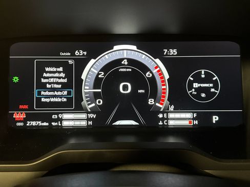 Used 2023 Toyota Tundra Platinum AWD/4WD image 21