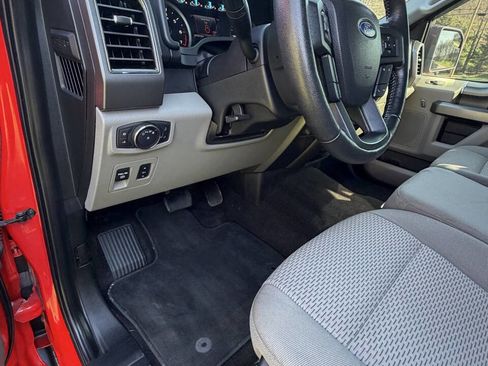 Used 2019 Ford F150 XLT w/ Equipment Group 302A Luxury image 17