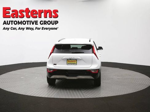 Used 2023 Kia Niro Wind w/ Wind Preserve Package FWD image 37