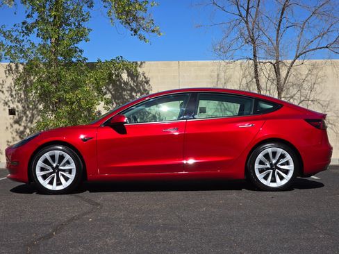 Used 2022 Tesla Model 3 RWD image 7
