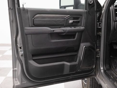 New 2026 RAM 3500 Limited AWD/4WD image 19