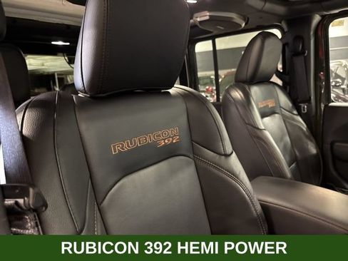 Used 2021 Jeep Wrangler Unlimited Rubicon w/ Dual Top Group AWD/4WD image 34