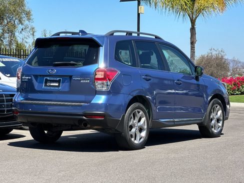 Used 2017 Subaru Forester 2.5i Touring AWD/4WD image 3