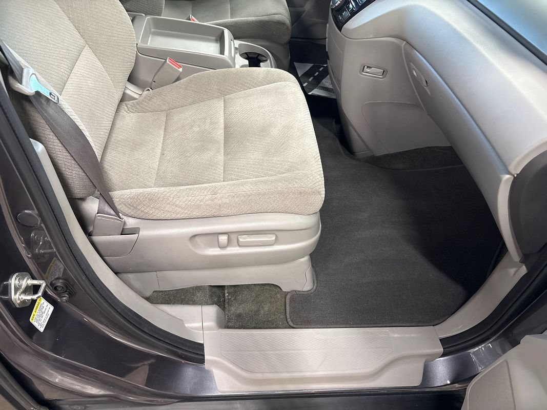 Used 2016 Honda Odyssey EX image 43