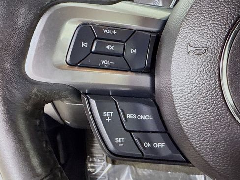 Used 2018 Ford Mustang Premium image 14