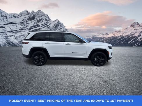 New 2025 Jeep Grand Cherokee Limited w/ Luxury Tech Group II image 2