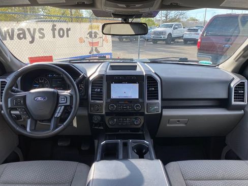 Used 2019 Ford F150 XLT w/ Equipment Group 302A Luxury AWD/4WD image 19
