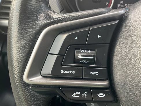 Used 2020 Subaru Forester Premium AWD/4WD image 23