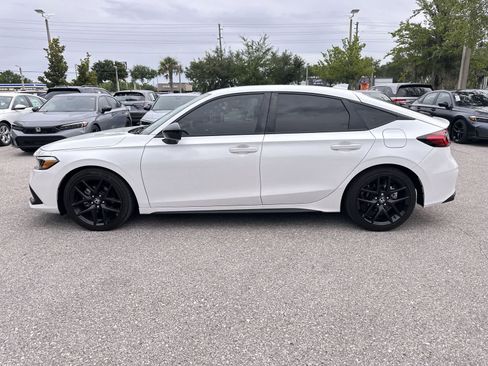 Used 2024 Honda Civic Sport image 3