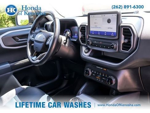 Used 2023 Ford Bronco Sport Outer Banks w/ Tech Package AWD/4WD image 27