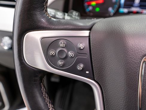 Used 2019 GMC Yukon XL SLT AWD/4WD image 25