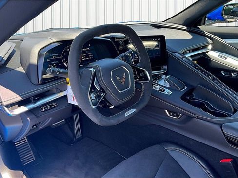 New 2025 Chevrolet Corvette E-Ray image 3