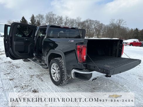 Used 2021 GMC Sierra 1500 SLT image 28