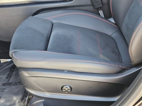 Certified 2025 Mercedes-Benz GLA 250 image 25