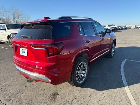 Used 2026 GMC Terrain Denali image 6