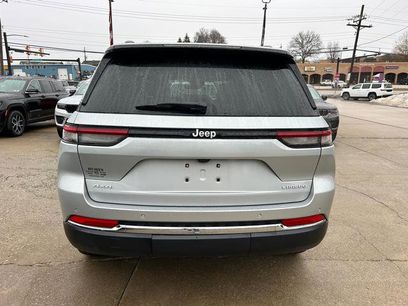 New 2025 Jeep Grand Cherokee Laredo X w/ Luxury Tech Group I