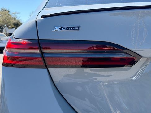 New 2026 BMW 550e xDrive w/ Executive Package image 11