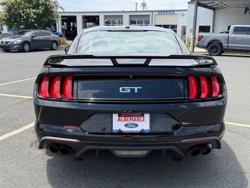 Used 2019 Ford Mustang GT Premium w/ GT Performance Package RWD image 4