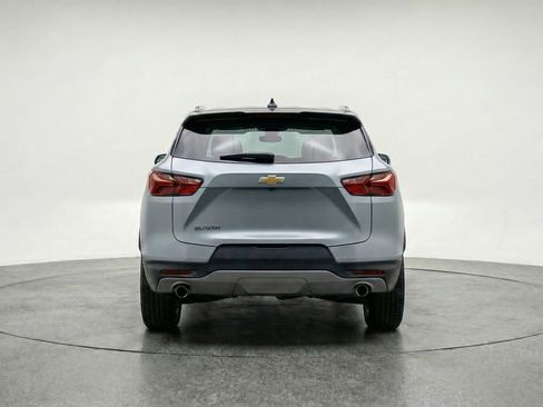 Used 2025 Chevrolet Blazer LT FWD image 7