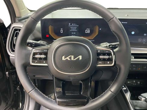 Used 2025 Kia Sorento S w/ Panoramic Sunroof Package FWD image 22