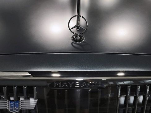 Used 2024 Mercedes-Benz Maybach S 580 4MATIC image 11