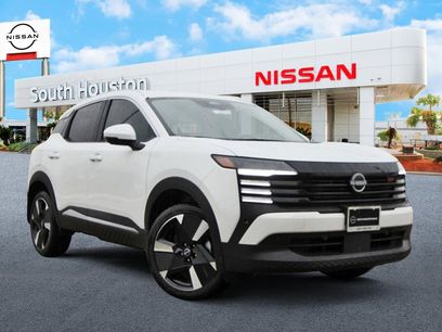 New 2025 Nissan Kicks SR w/ Illumination Package