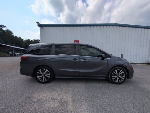 Used 2022 Honda Odyssey Touring image 8