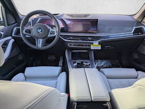 New 2026 BMW X5 xDrive40i w/ M Sport Package image 15