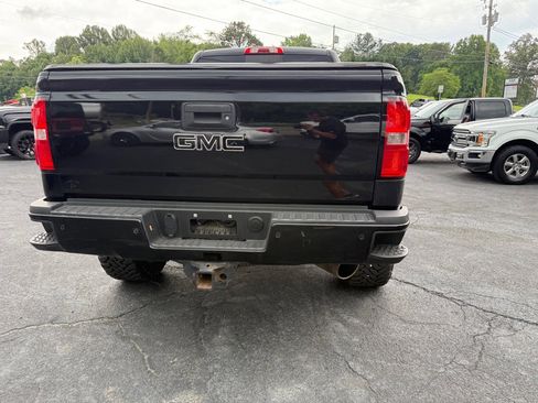 Used 2016 GMC Sierra 2500 Denali w/ Duramax Plus Package AWD/4WD image 26