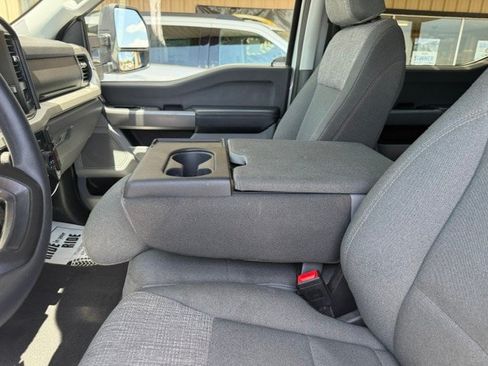 Used 2025 Ford F250 XLT AWD/4WD image 14