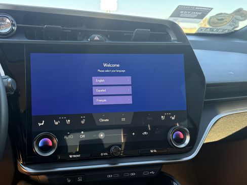 Certified 2023 Lexus RZ 450e Premium image 25