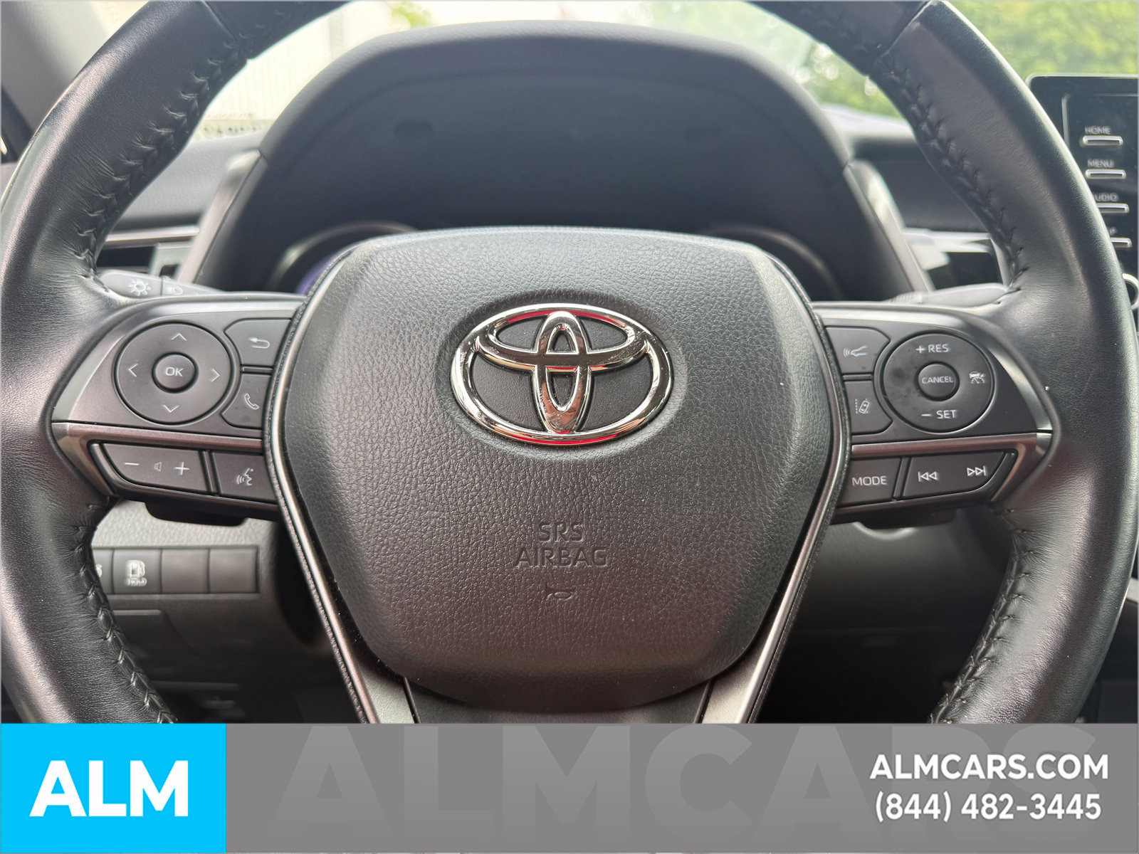 Used 2022 Toyota Camry SE w/ Convenience Package FWD image 21