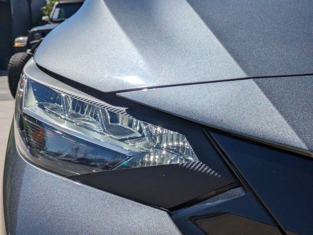 Used 2023 Nissan Sentra SR w/ Midnight Edition Package FWD image 10