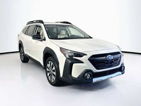 Used 2023 Subaru Outback Limited AWD/4WD image 3
