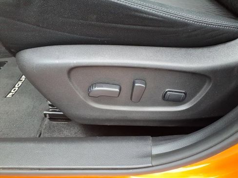 Used 2020 Nissan Rogue SV image 7